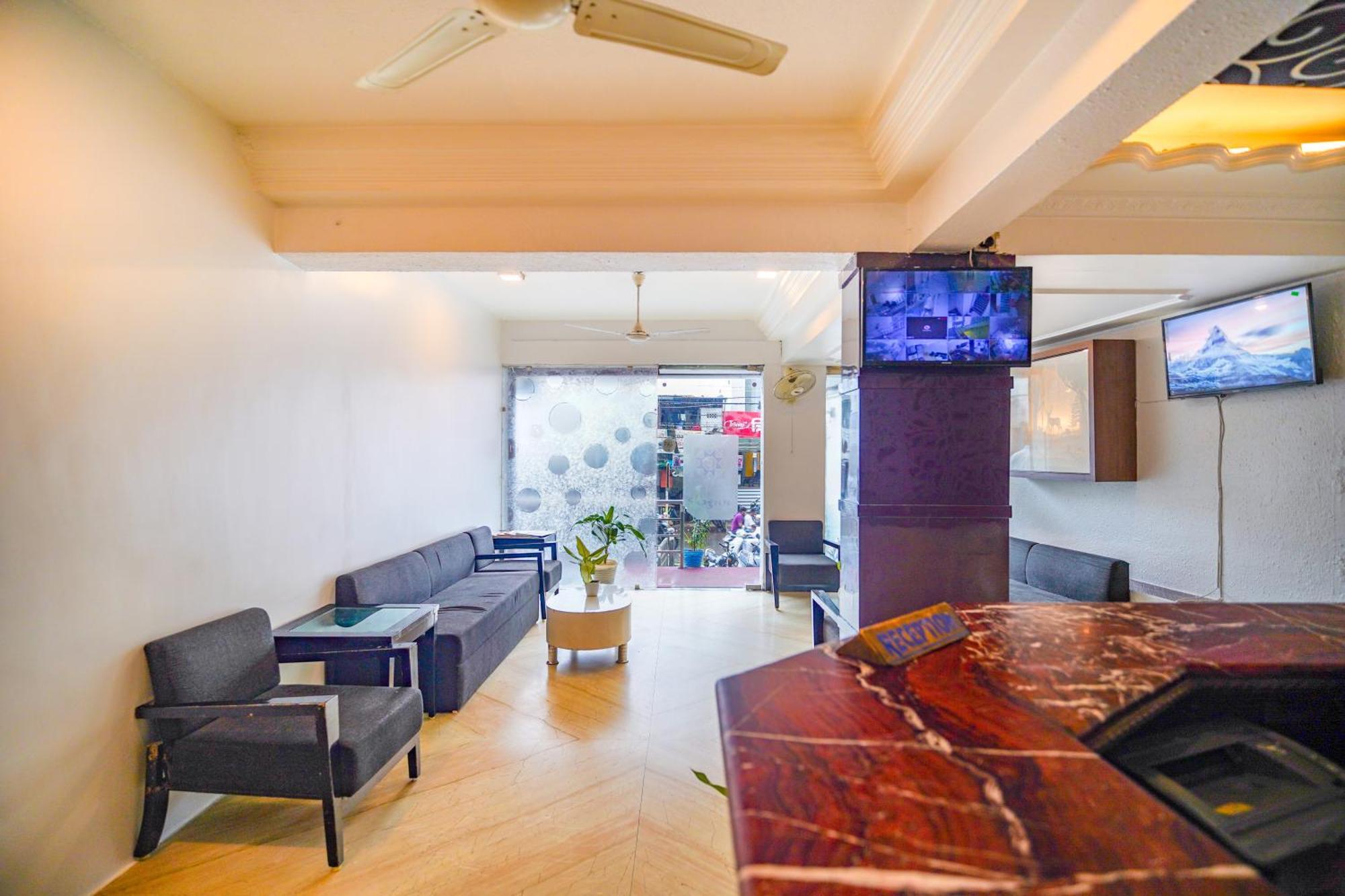 Hotel The Shagun Бопал Екстериор снимка