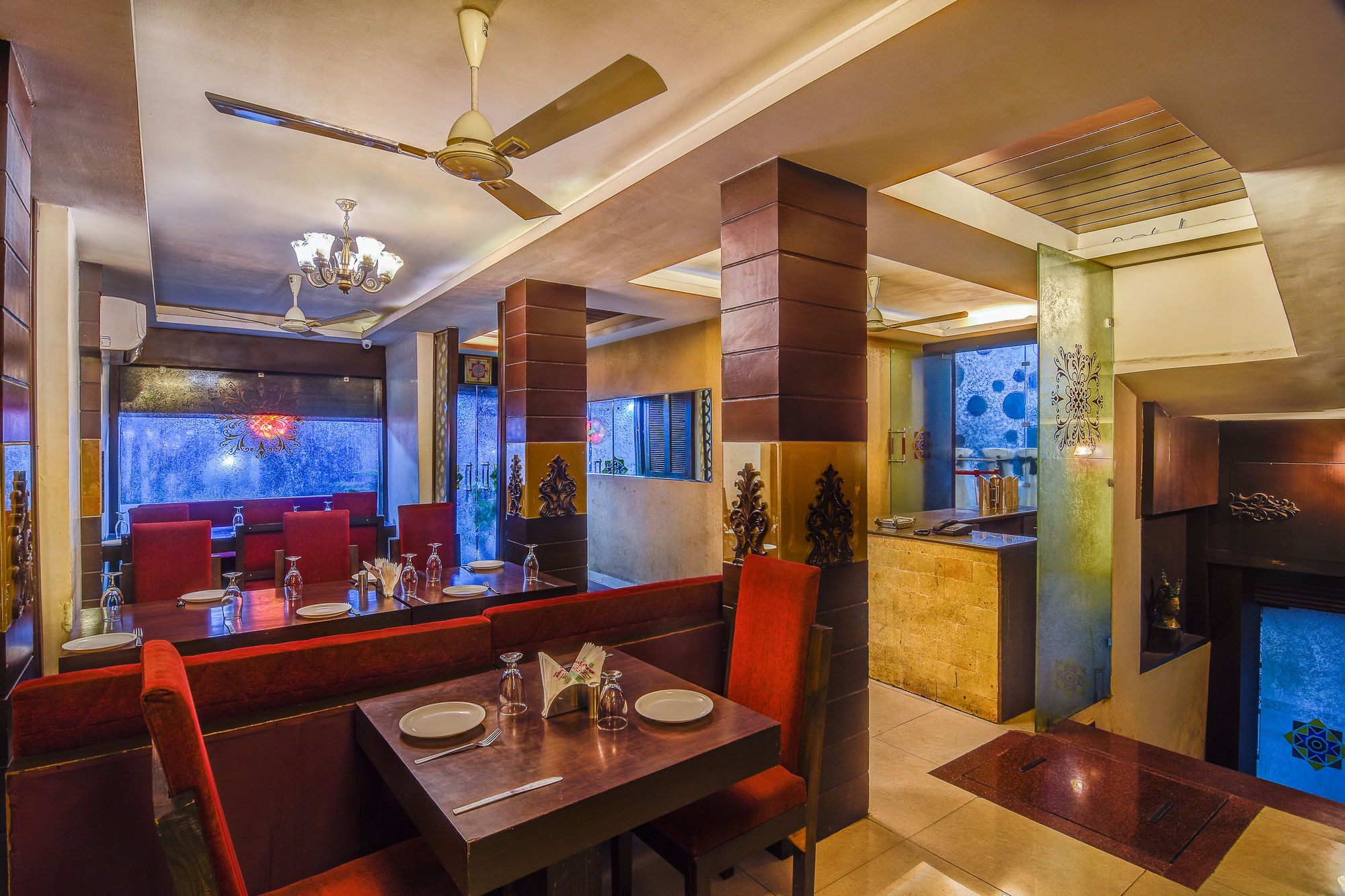 Hotel The Shagun Бопал Екстериор снимка